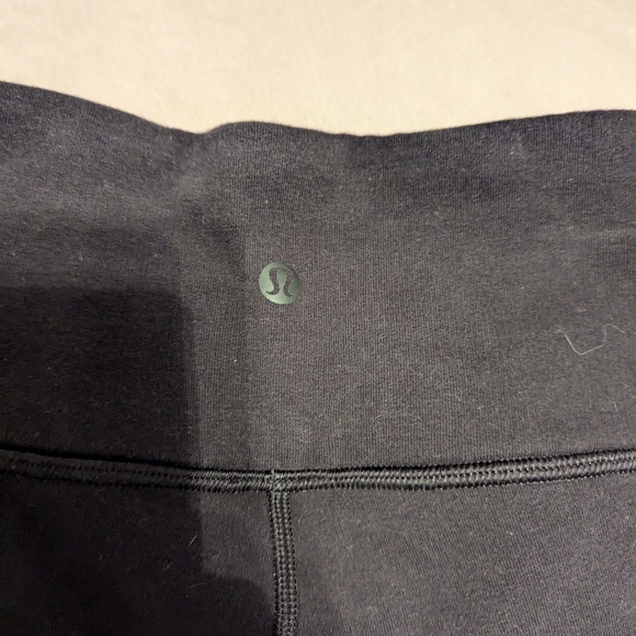 Lululemon leggings - Picture 4 of 5